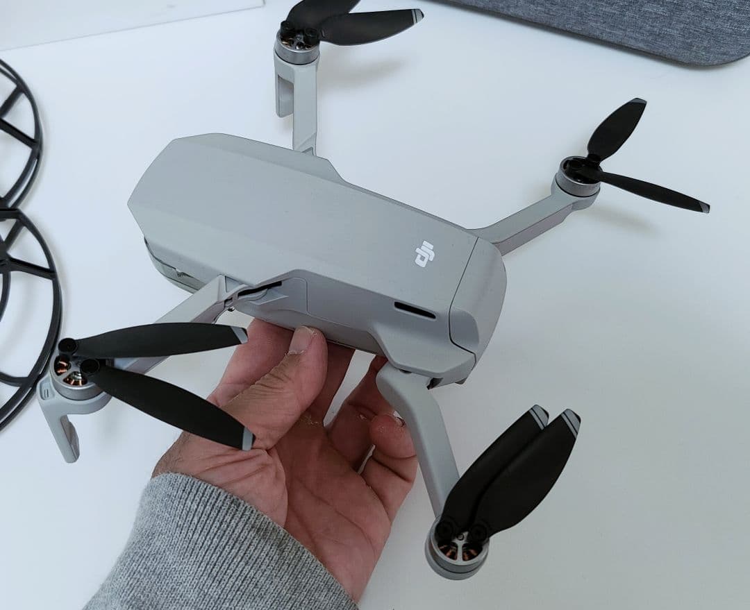 DJI  Mavic Mini Fly More コンボ