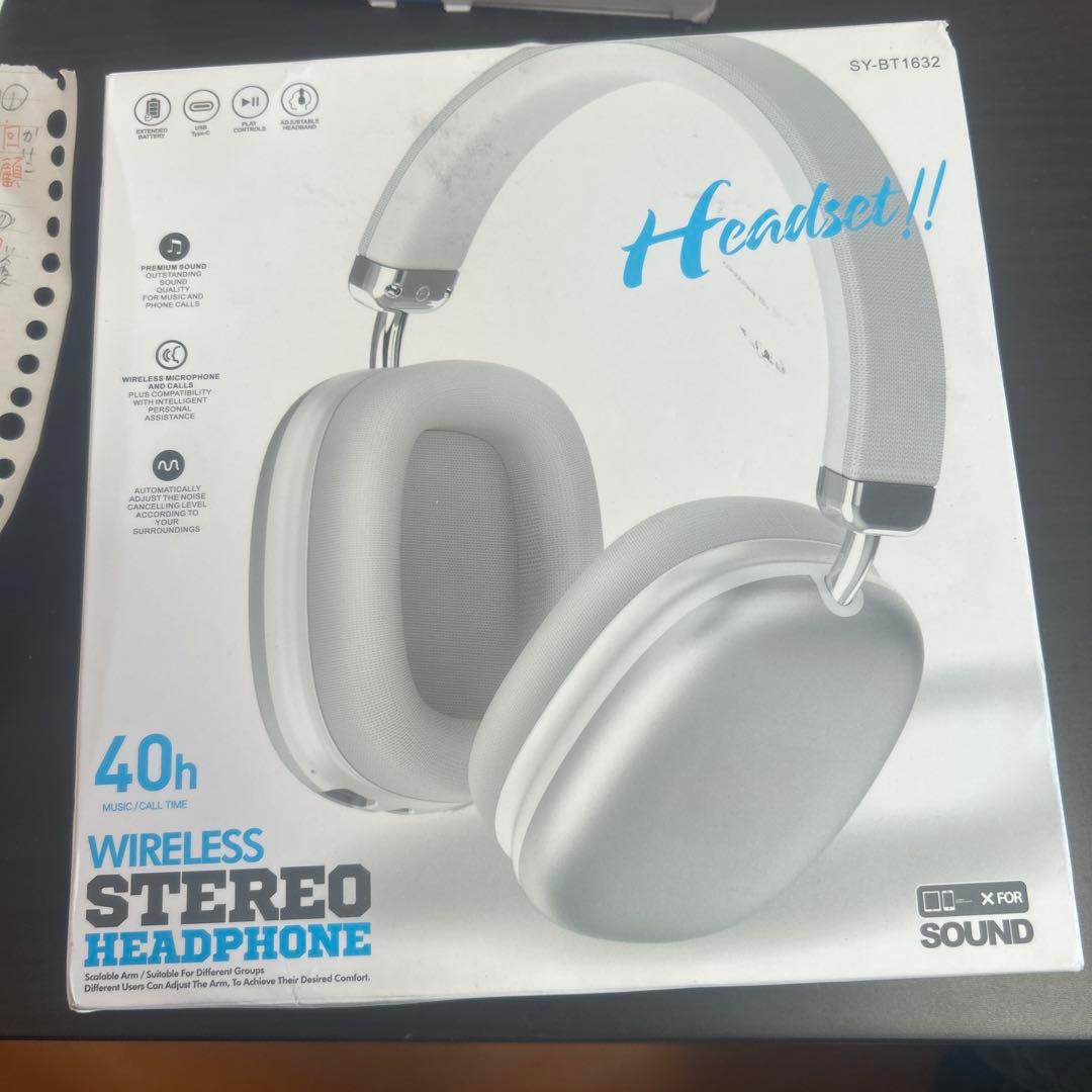 ワイヤレスヘッドホン シルバー