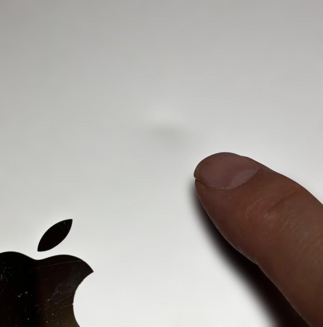 iPad 第８世代（Wi-Fi+Cellular）スタイラスペン付き！