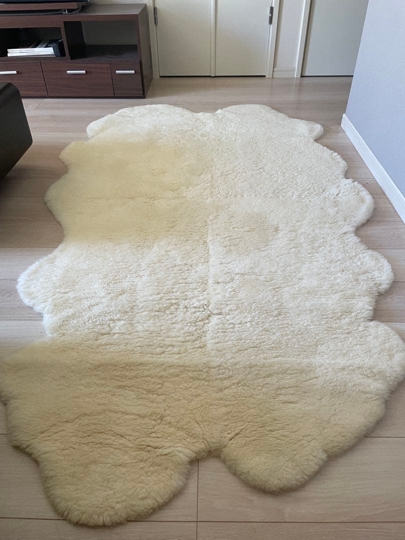 【高級】シープスキンラグ 羊毛5枚使用 ナチュラルカラー 200×118cm