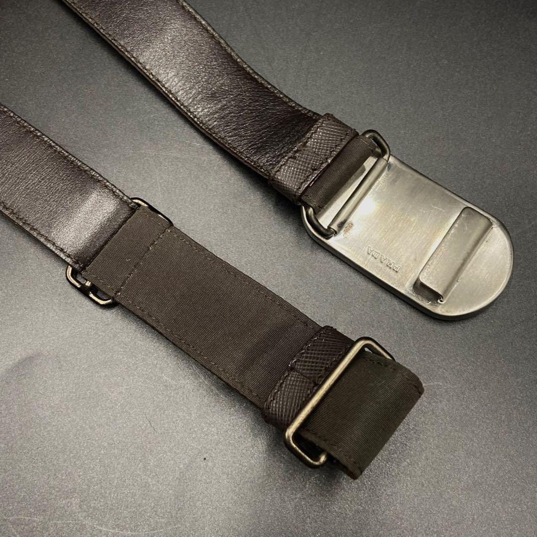 プラダ ロゴ バックル ベルト ダークブラウン