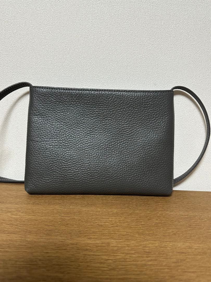 【美品】ハッシュタグ　レザー　サコッシュ　ショルダーバッグ