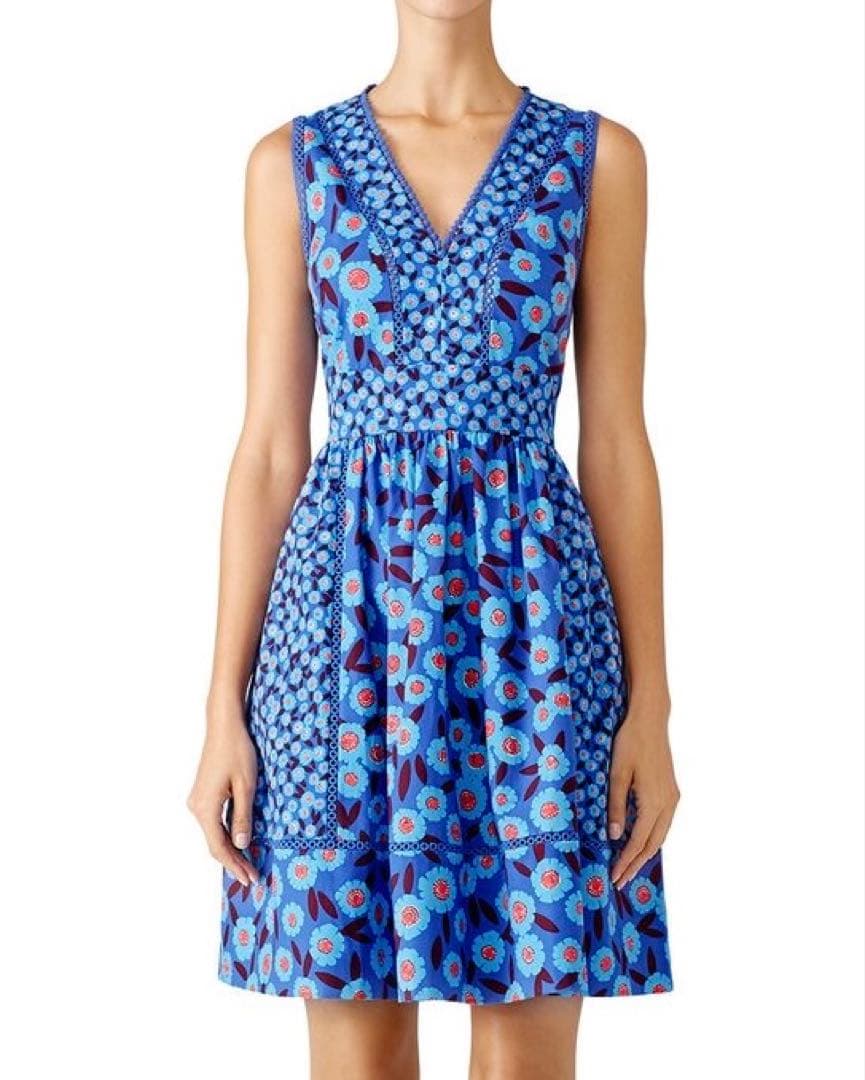 Kate Spadeフラワーレースドレス