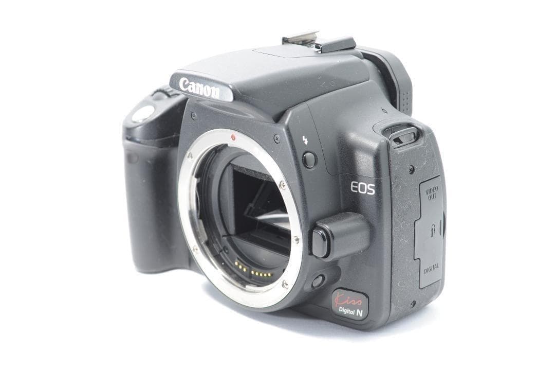 お手軽にデジタル一眼レフを❗️Canon Kiss N✨すぐ使えてスマホに転送