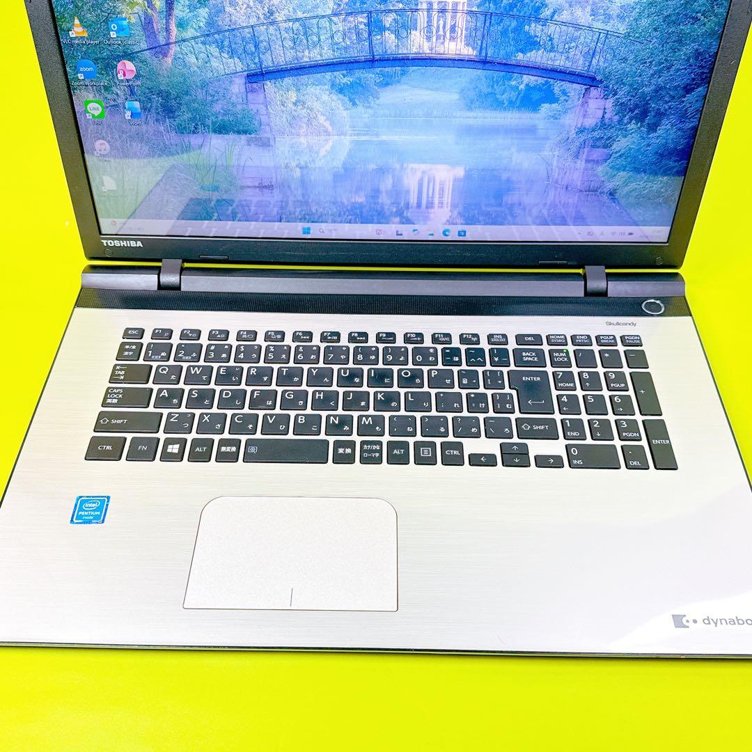 オフィス2024⭐️新品SSD⭐️windows11 ノートパソコン 17.3薄型