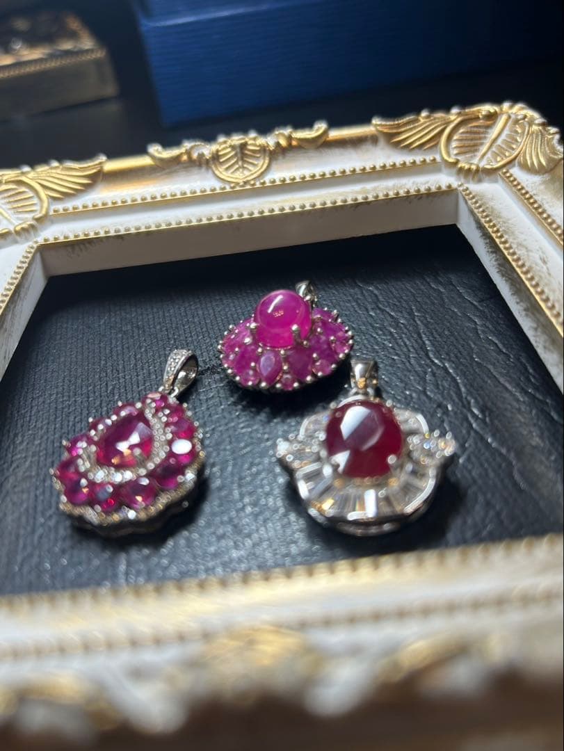 どれみ♬☆*:.。. .。.:*☆❣️ルビーペンダントトップ