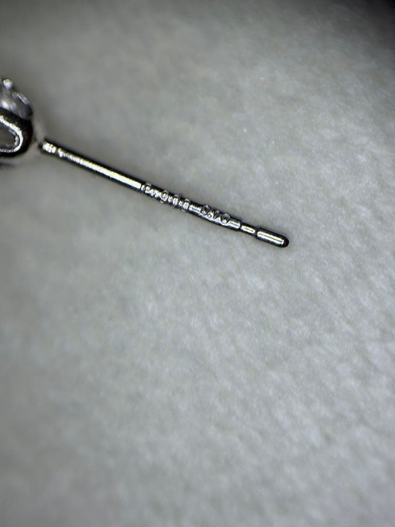 pt900 一粒ダイヤモンド0.1ct ピアス