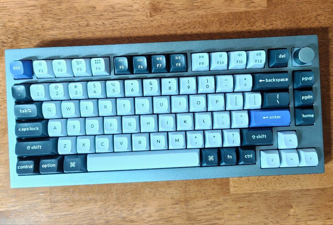 【美品】Keychron Q1 Pro USキーボード 赤軸リニア