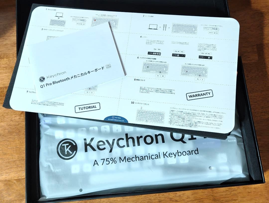 【美品】Keychron Q1 Pro USキーボード 赤軸リニア