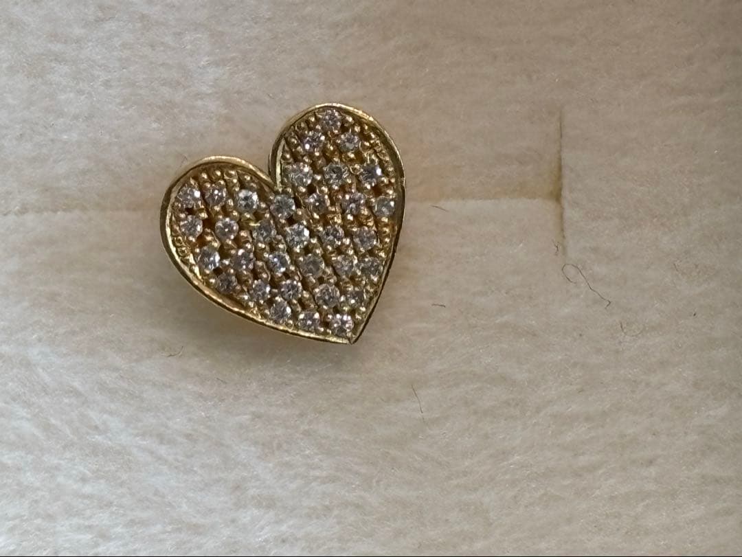 ビジュードエム　ハートピアスYG