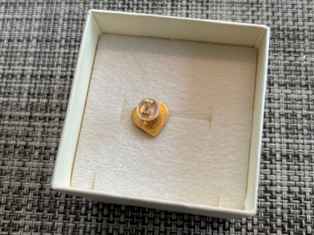 ビジュードエム　ハートピアスYG