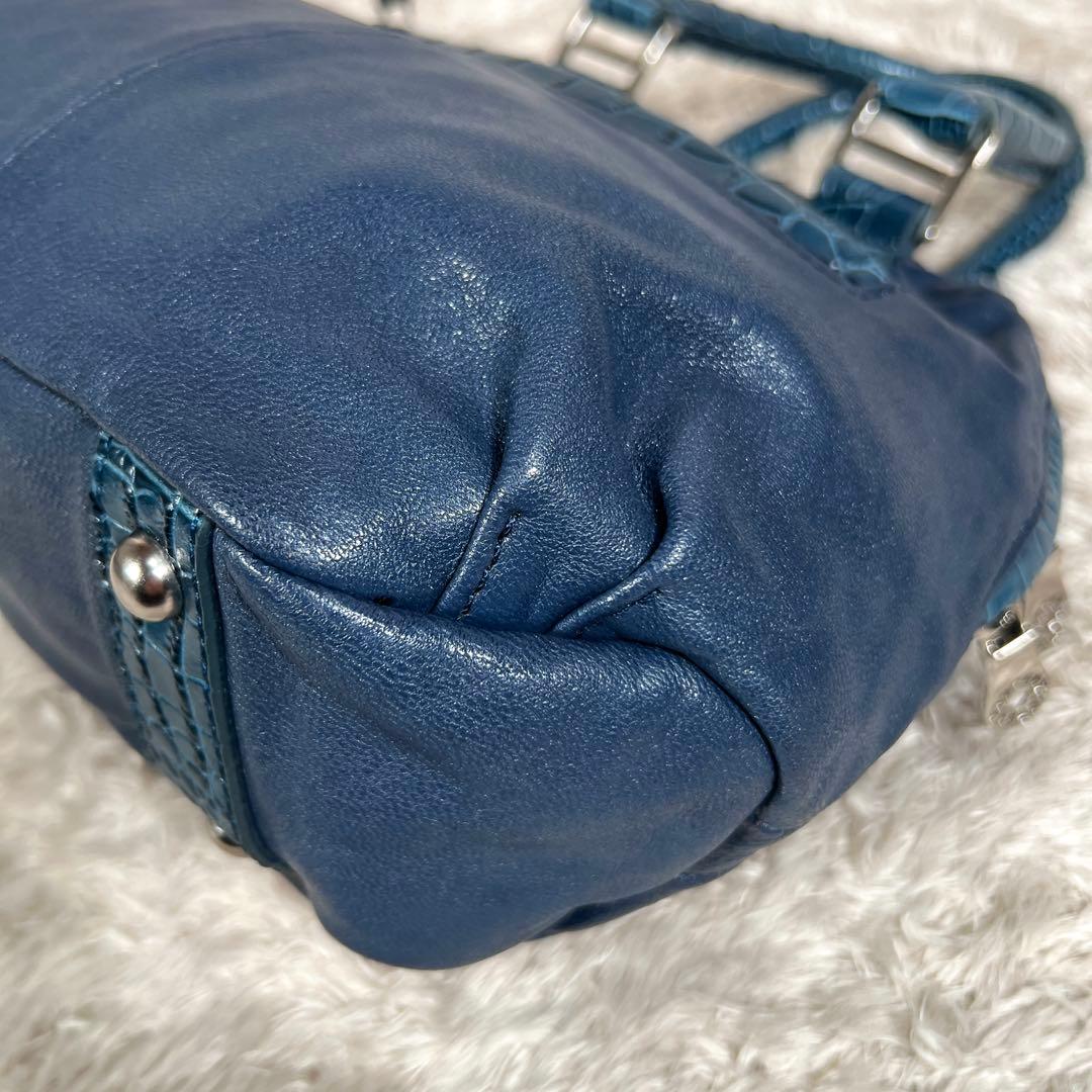 muta ムータ　No.8 ハンドバッグ　スパンコール　ネイビー　レザー　水玉