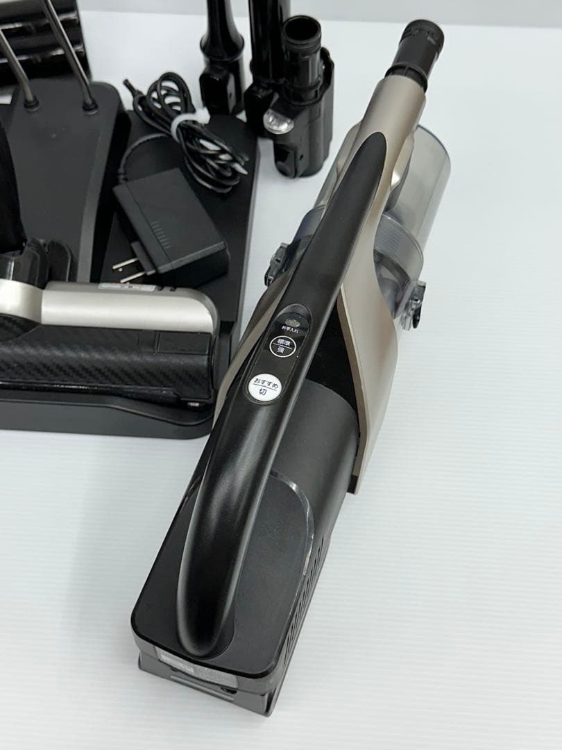 2023年製　東芝　掃除機　VC-CLX350 ハンディー　スティッククリーナー