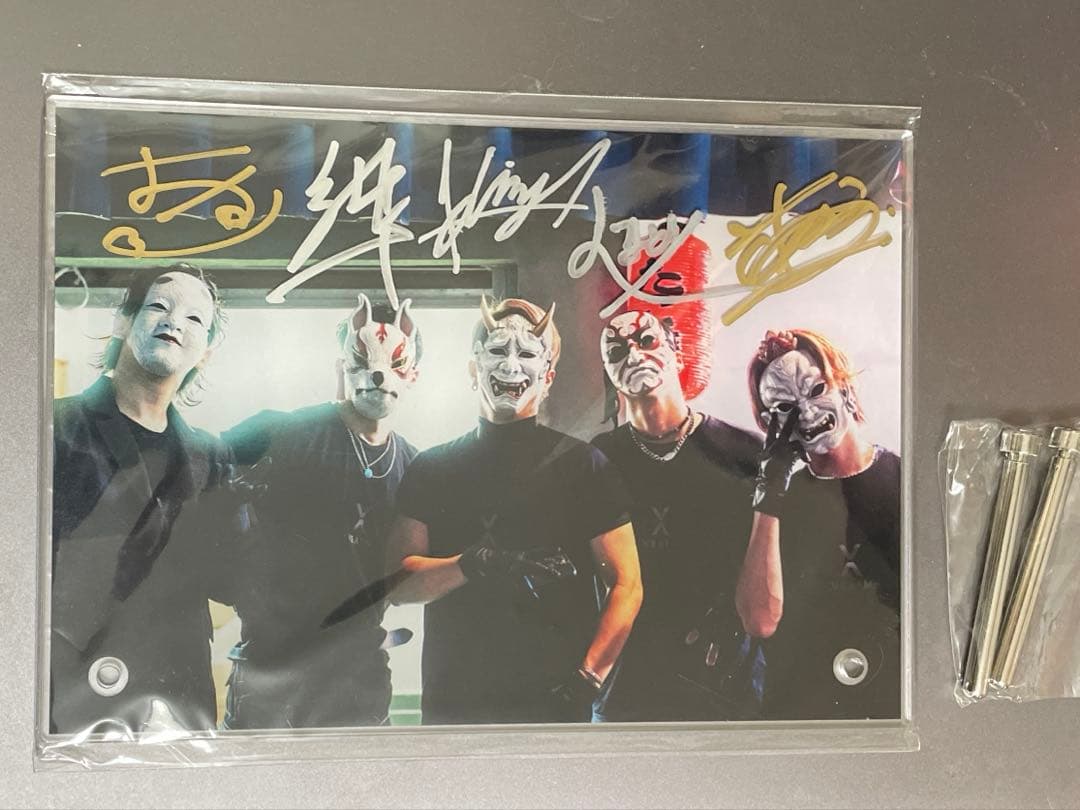 O-MENZ サイン入り アクリルパネル