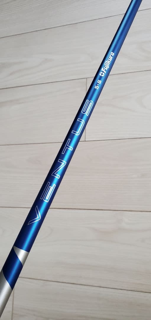 24 ベンタスブルー 5S ドライバー　シャフト コブラスリーブ dsアダプト