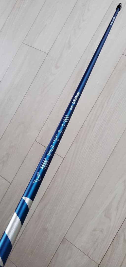 24 ベンタスブルー 5S ドライバー　シャフト コブラスリーブ dsアダプト