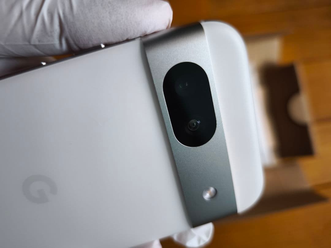 Google Pixel8a ほぼ新品 torras新品MagSafeケース付き