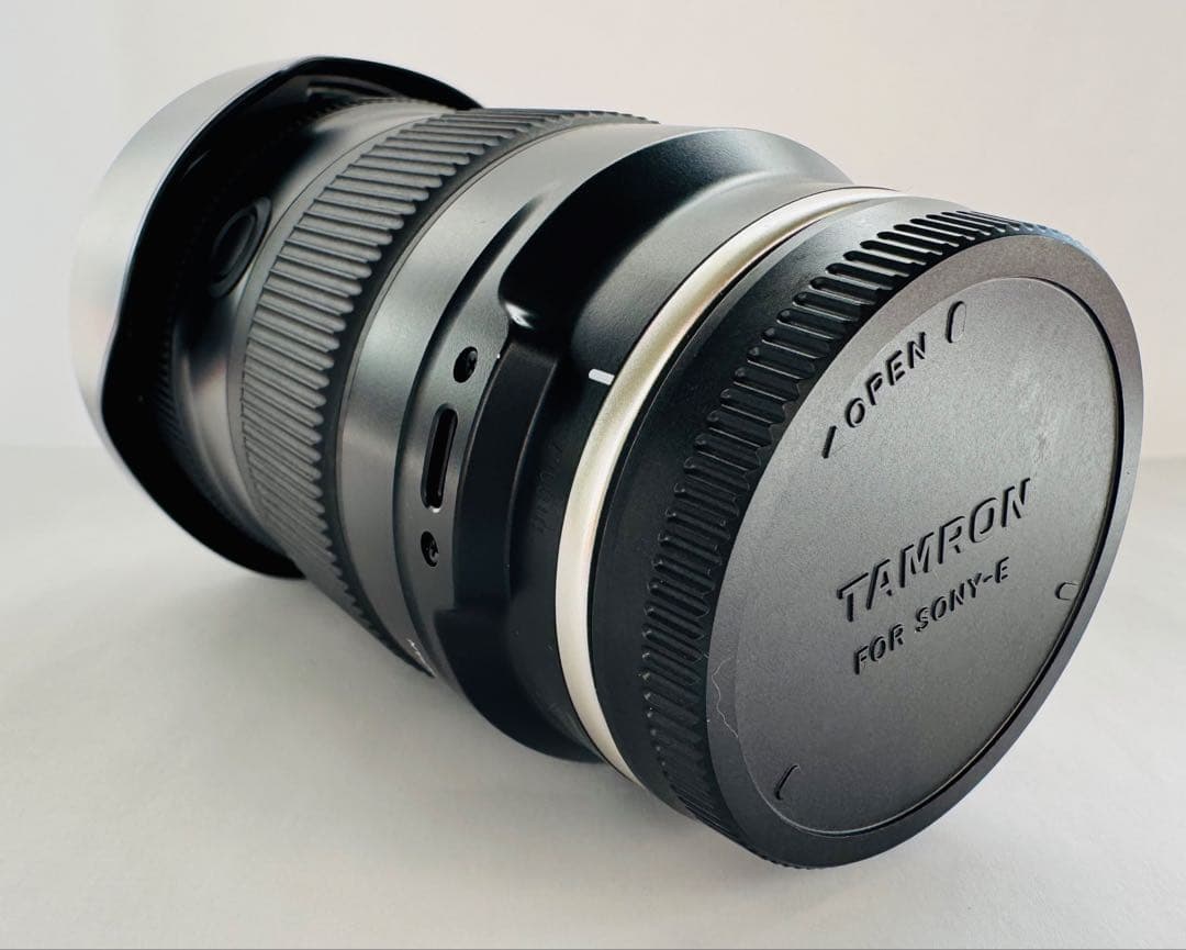 レンズ(ズーム) TAMRON 17-50mm F/4 DI III VXD