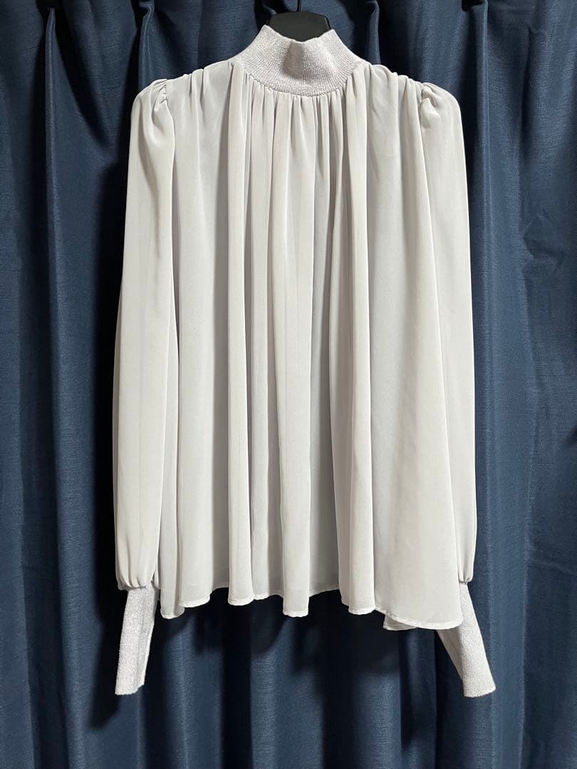 完売anuans アニュアンス ジョーゼットフレアブラウス　ブルー 新品タグ付