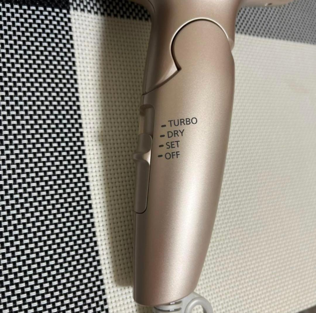 ぴよPanasonic EH-NA0G-P ナノケアドライヤー