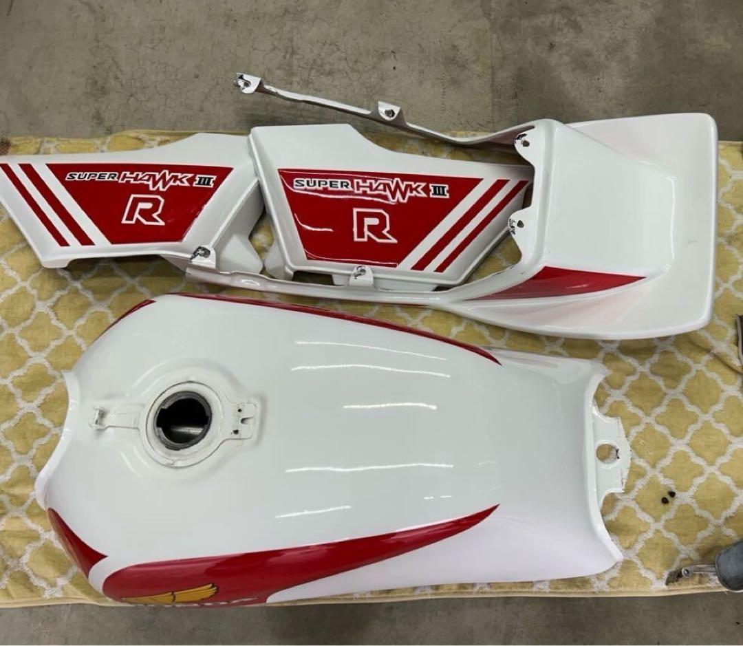 cb250n タンクとサイドカウルセット