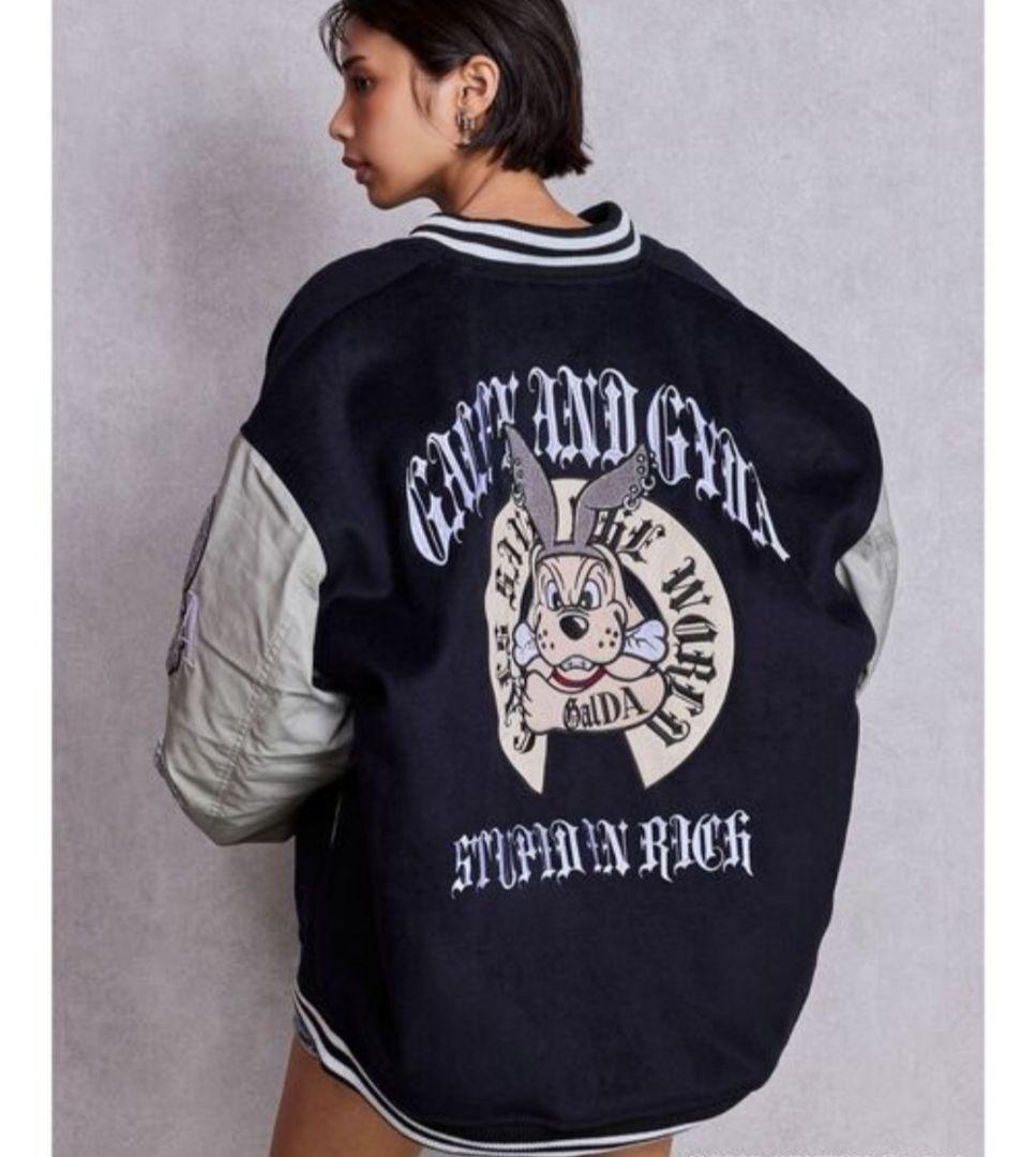 GYDA GALFY ビッグ スタジャン