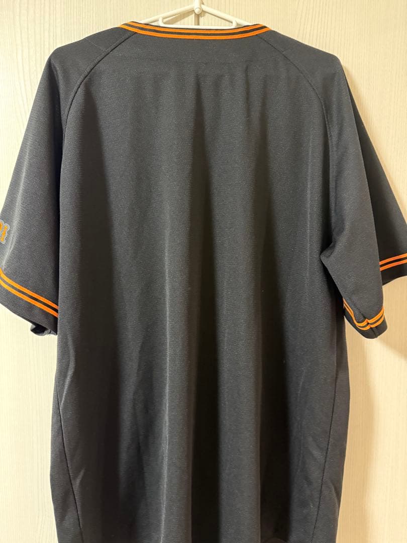 貴重☆ナイキ製ジャイアンツ20233rdブラックユニフォーム☆背番号無し★巨人