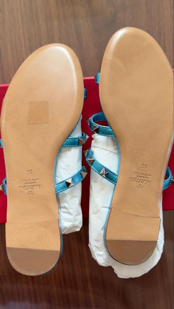 VALENTINO アクアブルー スタッズ ミュール