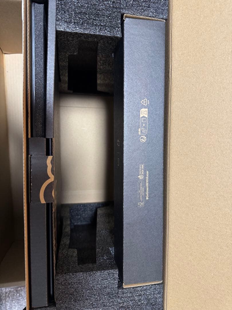 即購入可能！　Razer Laptop Cooling Pad