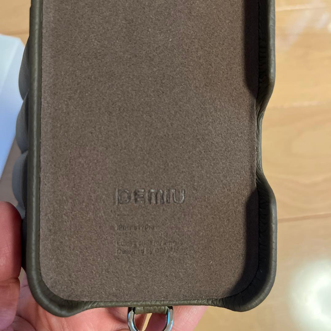 DEMIU iPhone17pro ケース