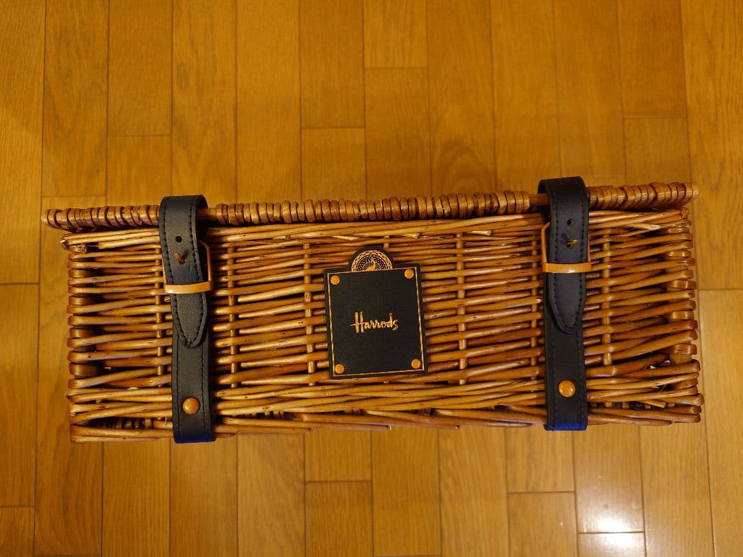 Harrods ハロッズ バスケット　ハンパー　43✕27✕15センチ
