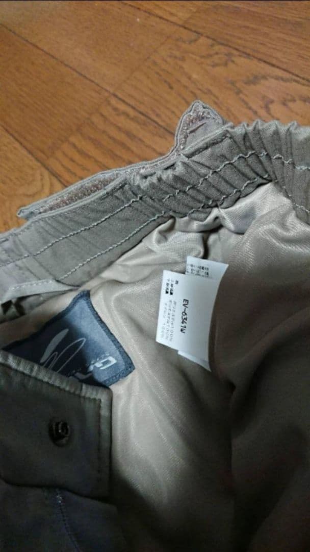 エスティボ　ESTIVOのスノーボードウェア女性Mサイズ　ゴールドウィン　スノボ