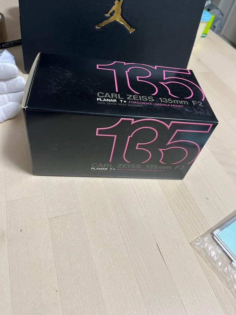 極美品 Carl Zeiss Planar 2/135 防湿庫保管