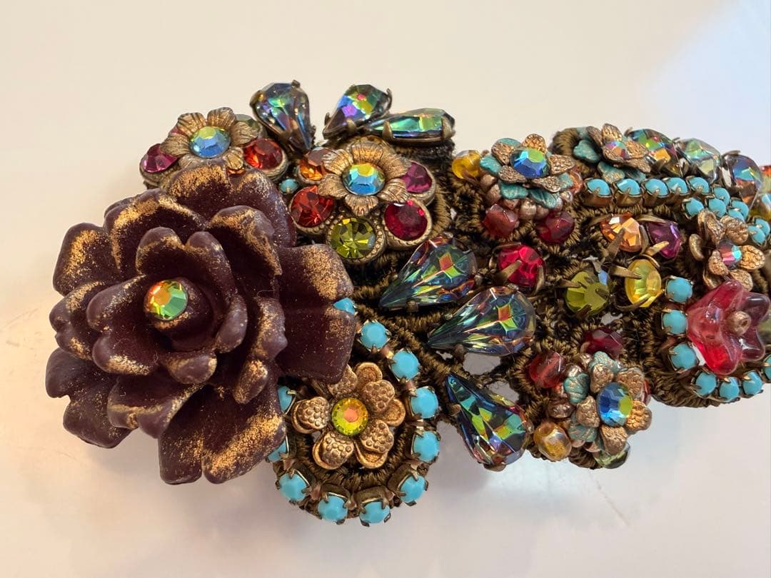 新品未使用ミハエルネグリン バレッタ マルチカラー