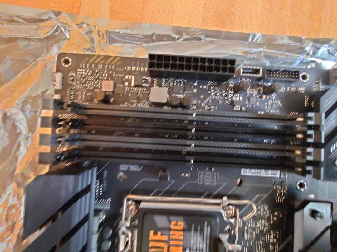 【中古品】ASUS TUF GAMING Z690-PLUS WIFI D4