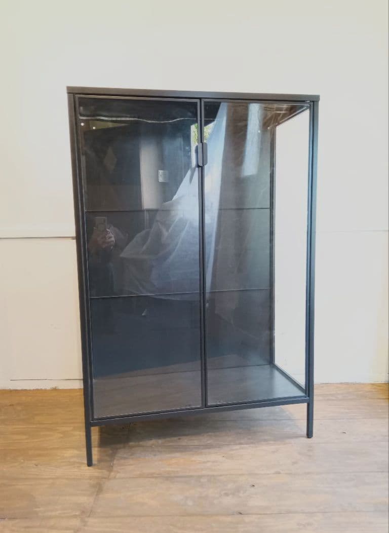 ディスプレイケース　棚無し　使用感有　高さ約１２０cm✕幅８１cm✕奥行３９cm