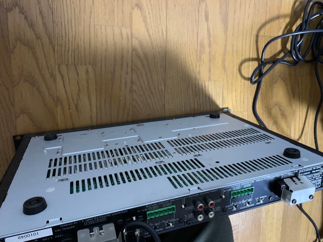 動作品　Bose Professional　パワーアンプ　1200VI