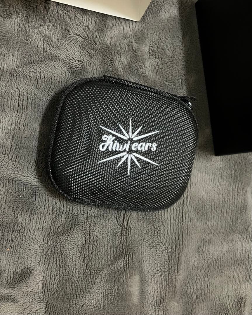 イヤホン Kiwi ears ke4