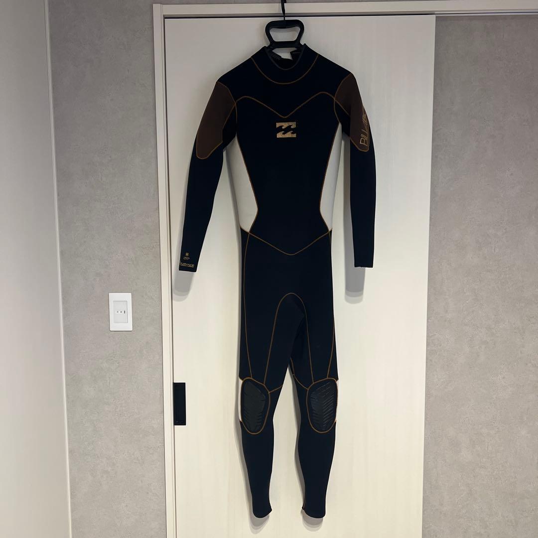 美品❗️ビラボンBILLABONG EPP 3㎜フルスーツ　ブラック　Mサイズ