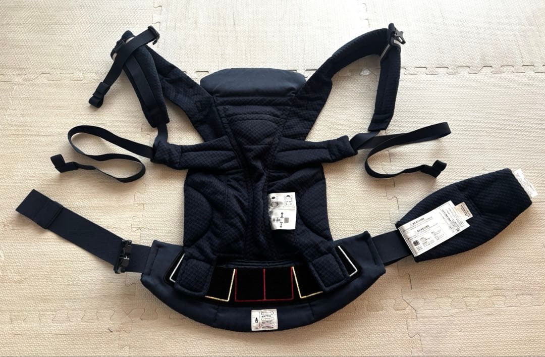 エルゴベビー OMNI Breeze ネイビー　前向き可