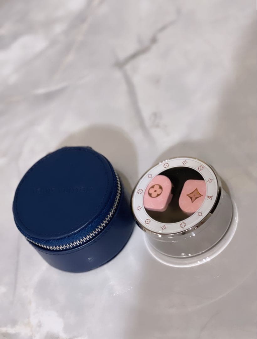 お値引き✨未使用‼️】LOUIS VUITTON ホライゾン イヤホン ピンク