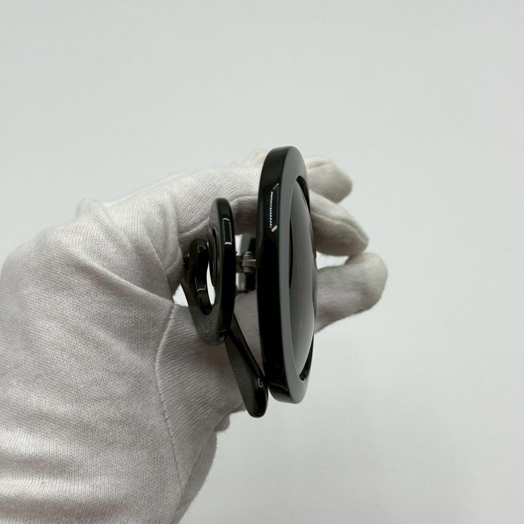 【廃盤品】プラダ バタフライ ミニマルバロック サングラス 黒 カラーレンズ