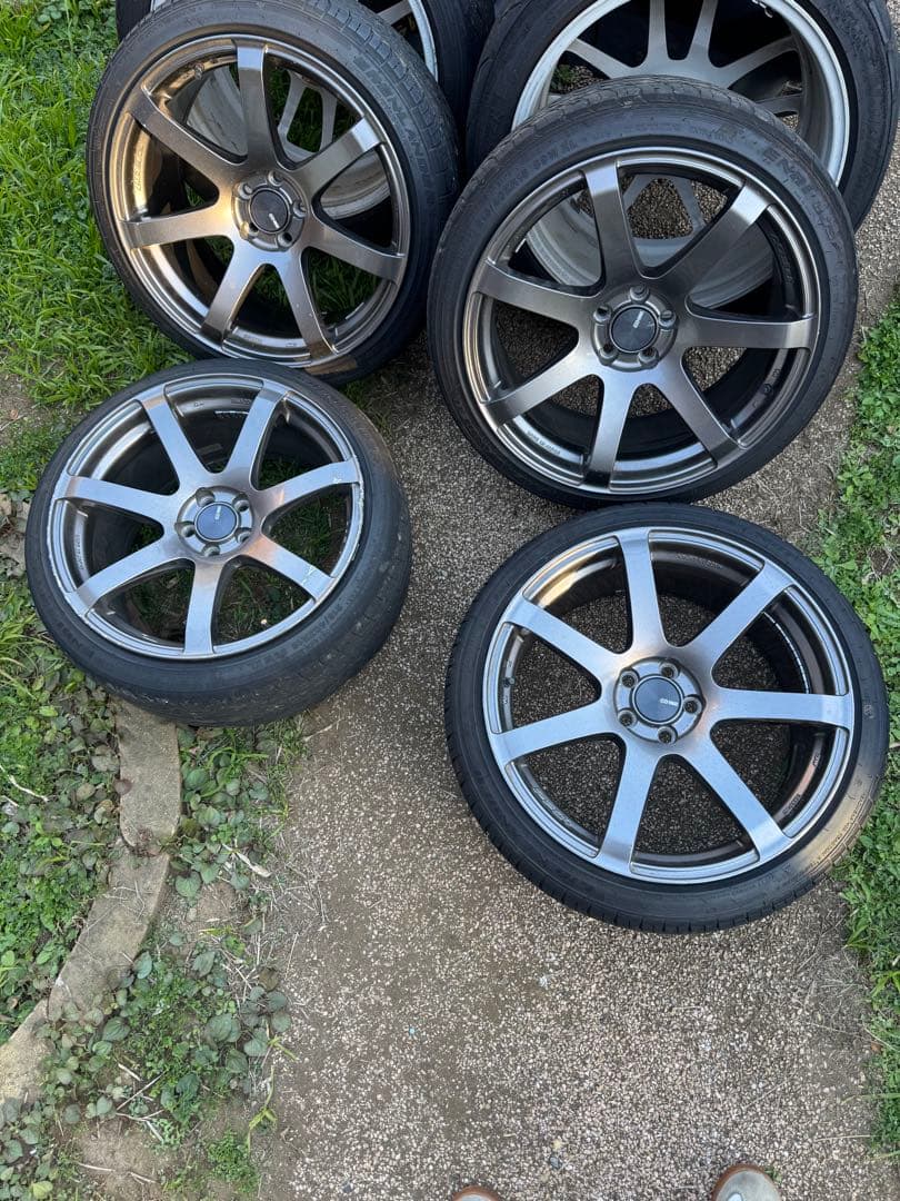 【最終値下げ】ENKEI PF07 18インチ　9j +44 pcd 100