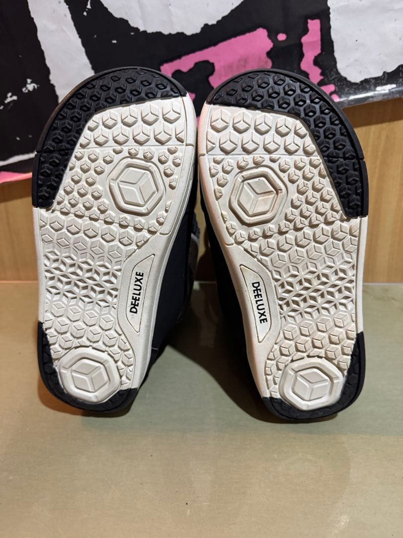 DEELUXE RAY LARA 24.0cm 美品