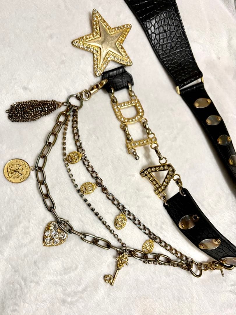 d.i.a. スターロゴベルト