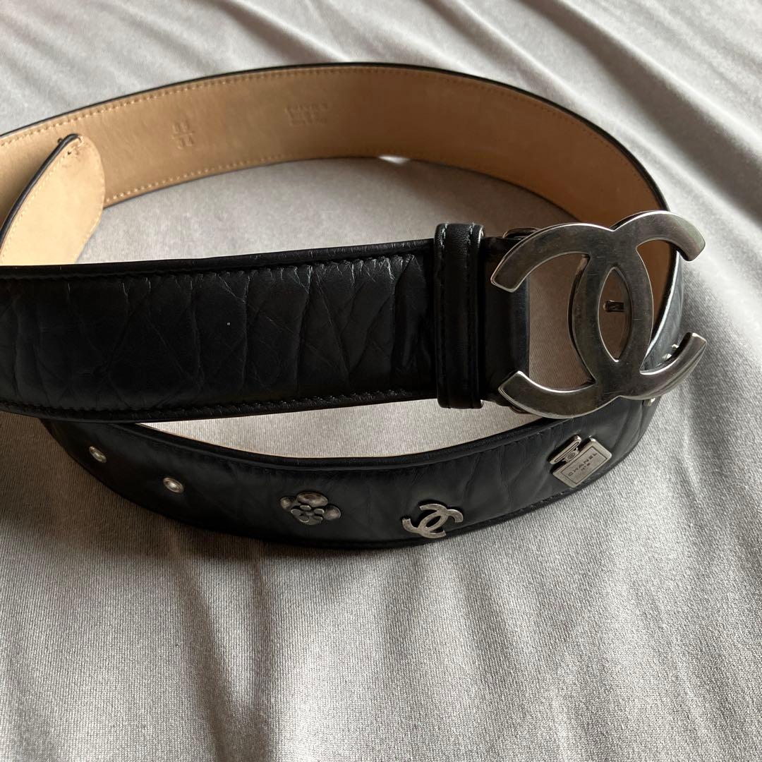 CHANEL ブラックレザー ベルト スタッズ付き　訳あり