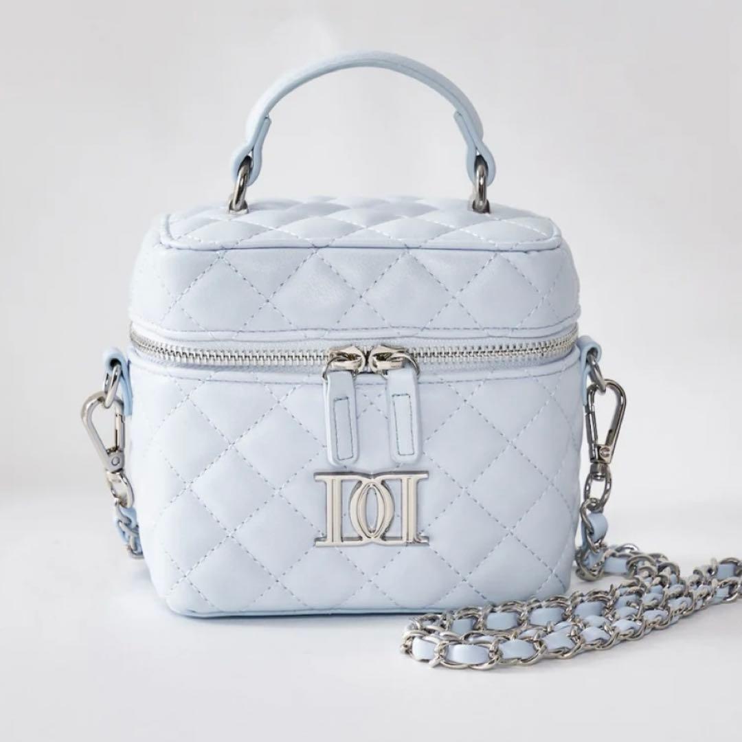 ダーリッチ Darich 【シルバーパーツ】キルティングスクエアミニバッグ