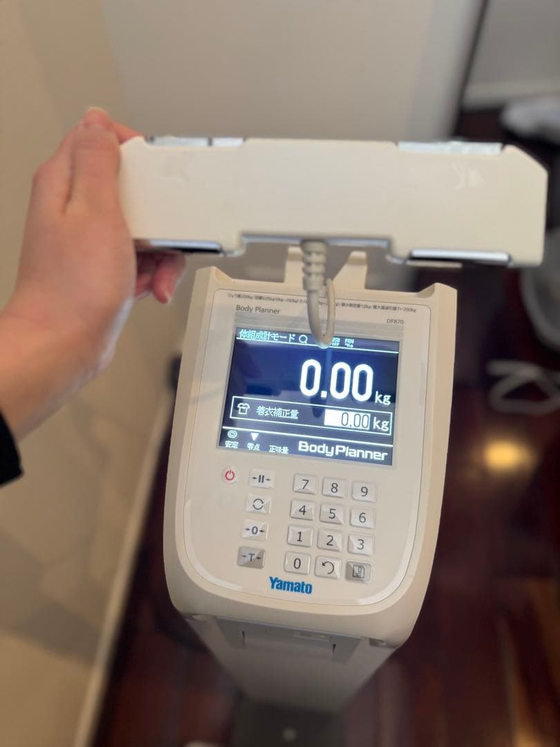 K*様 【美品】Yamato Body Planner 高精度 体組成計 DF8