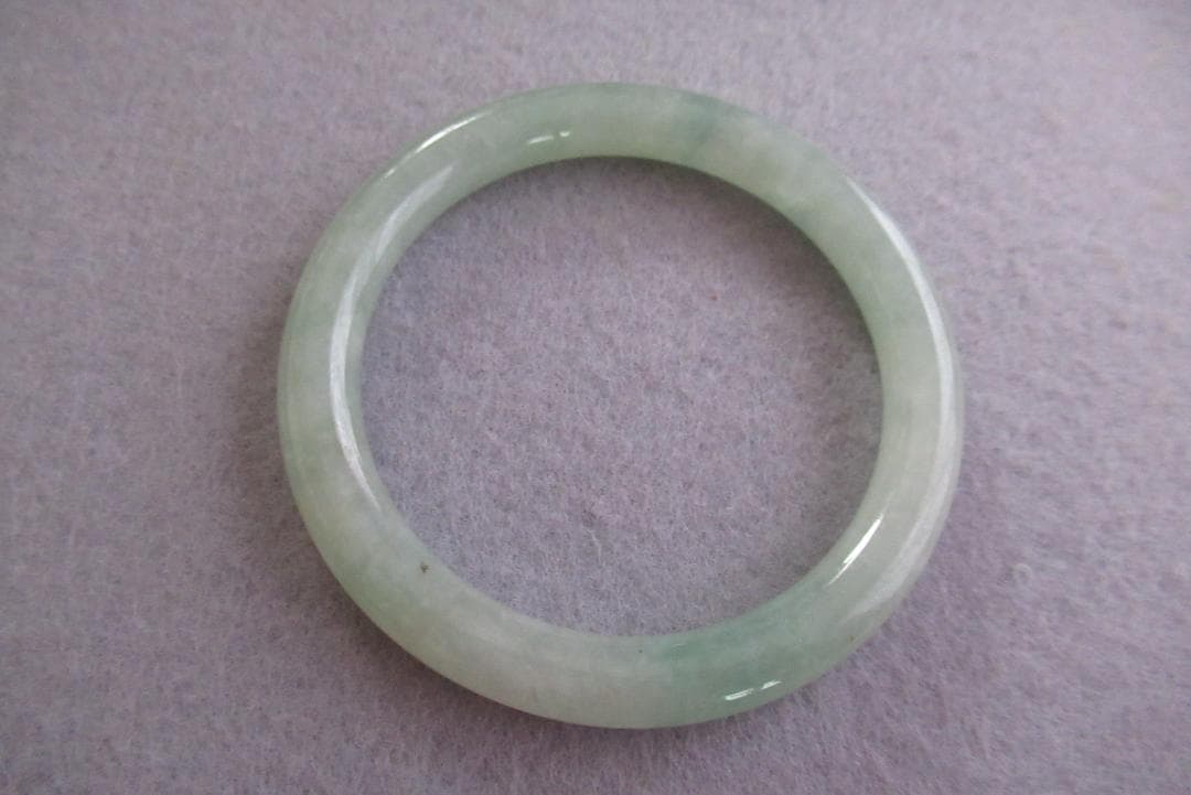 天然正規翡翠 緑色 バングル