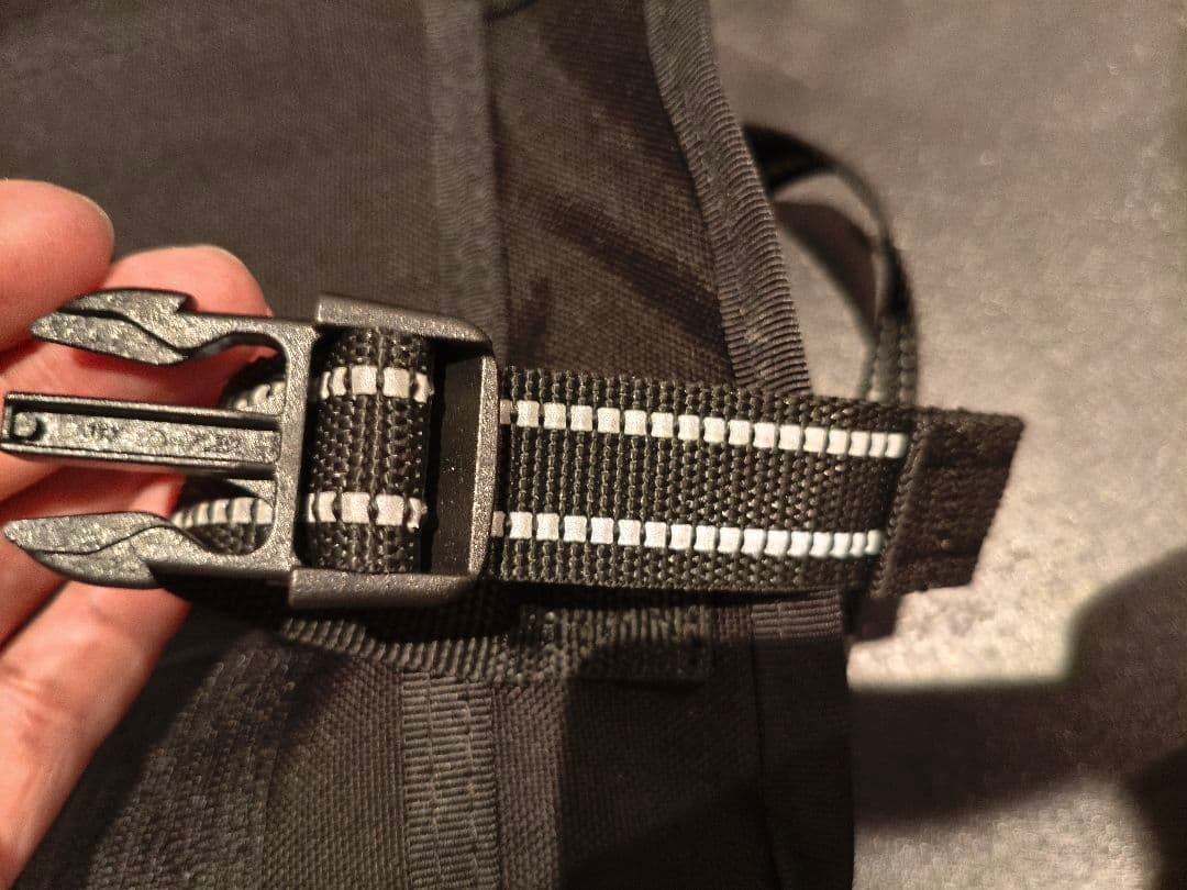 Chrome ブラック メッセンジャーバッグ　ショルダーバック　美品 26L